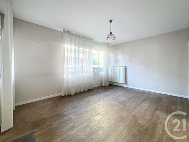 Appartement F3 à vendre - 3 pièces - 64.76 m2 - HOUILLES - 78 - ILE-DE-FRANCE - Century 21 Officimmo